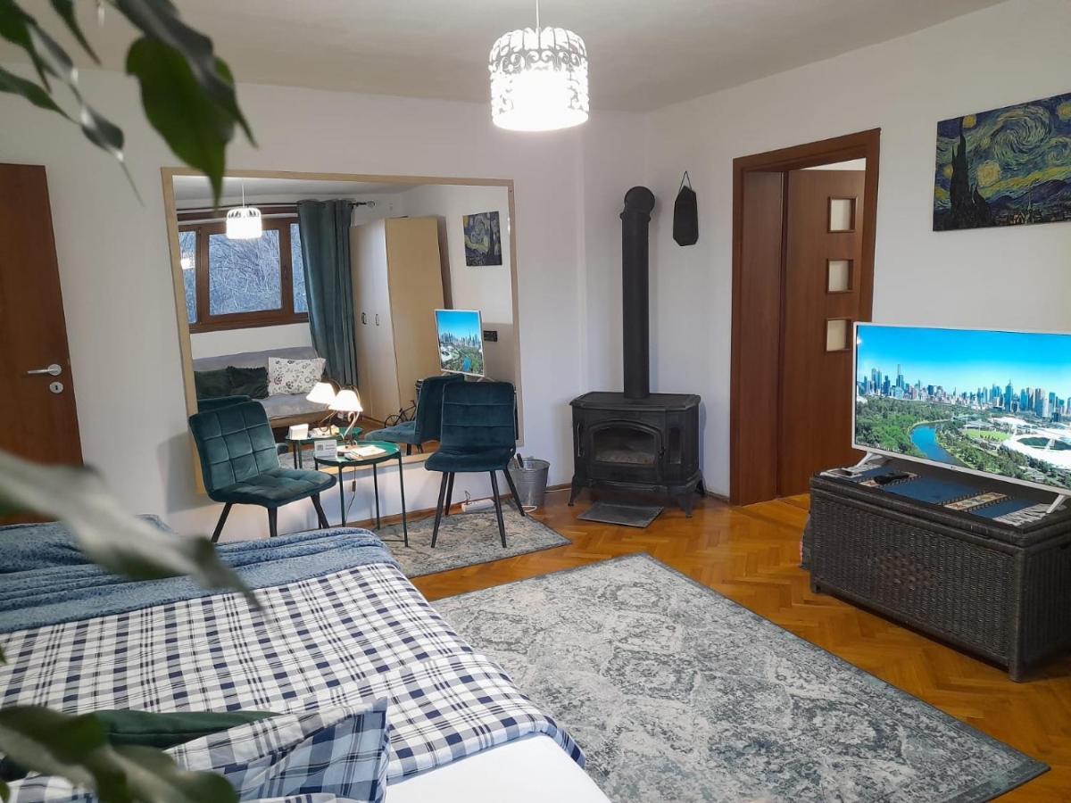 La Rossa Apartment Brasov Ngoại thất bức ảnh